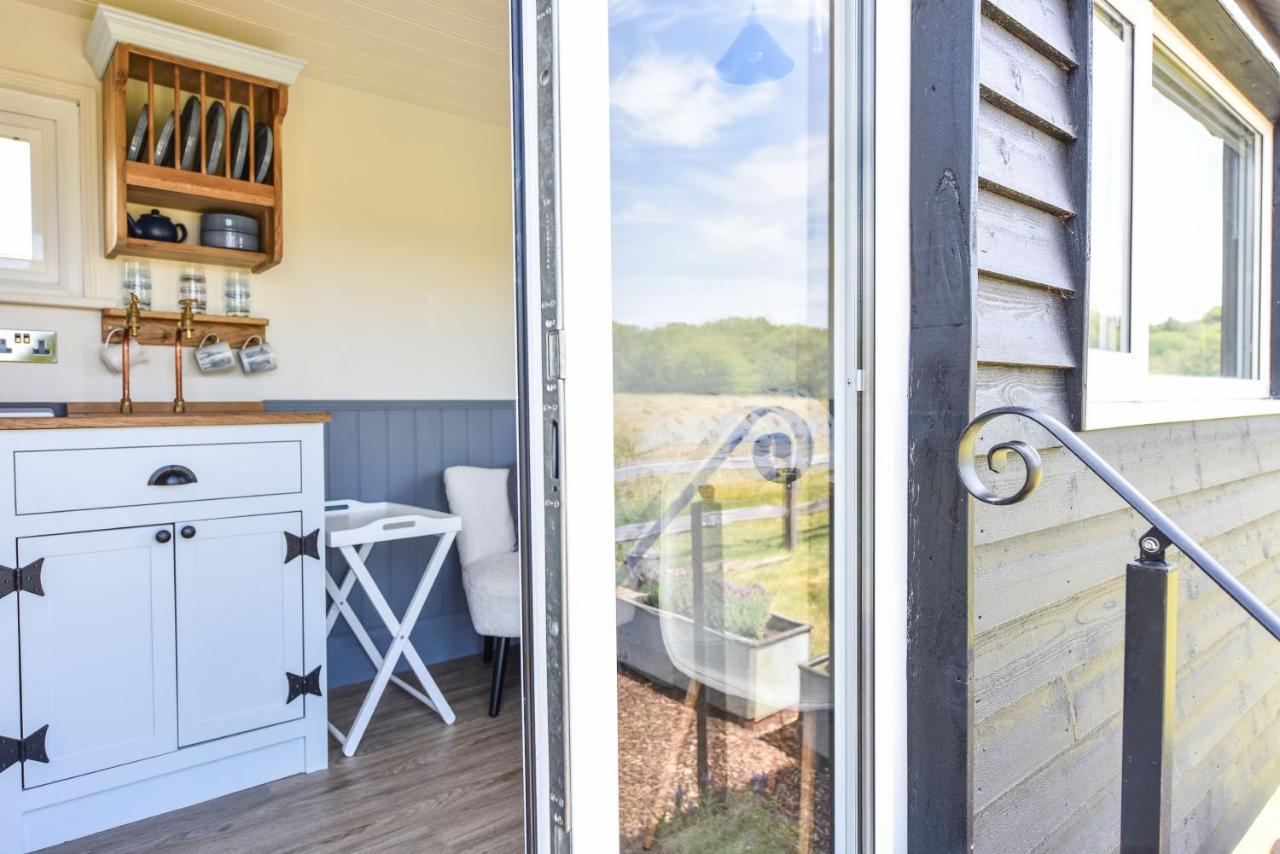 Villa Crabden Shepherd Hut - Blendworth Waterlooville Exterior foto